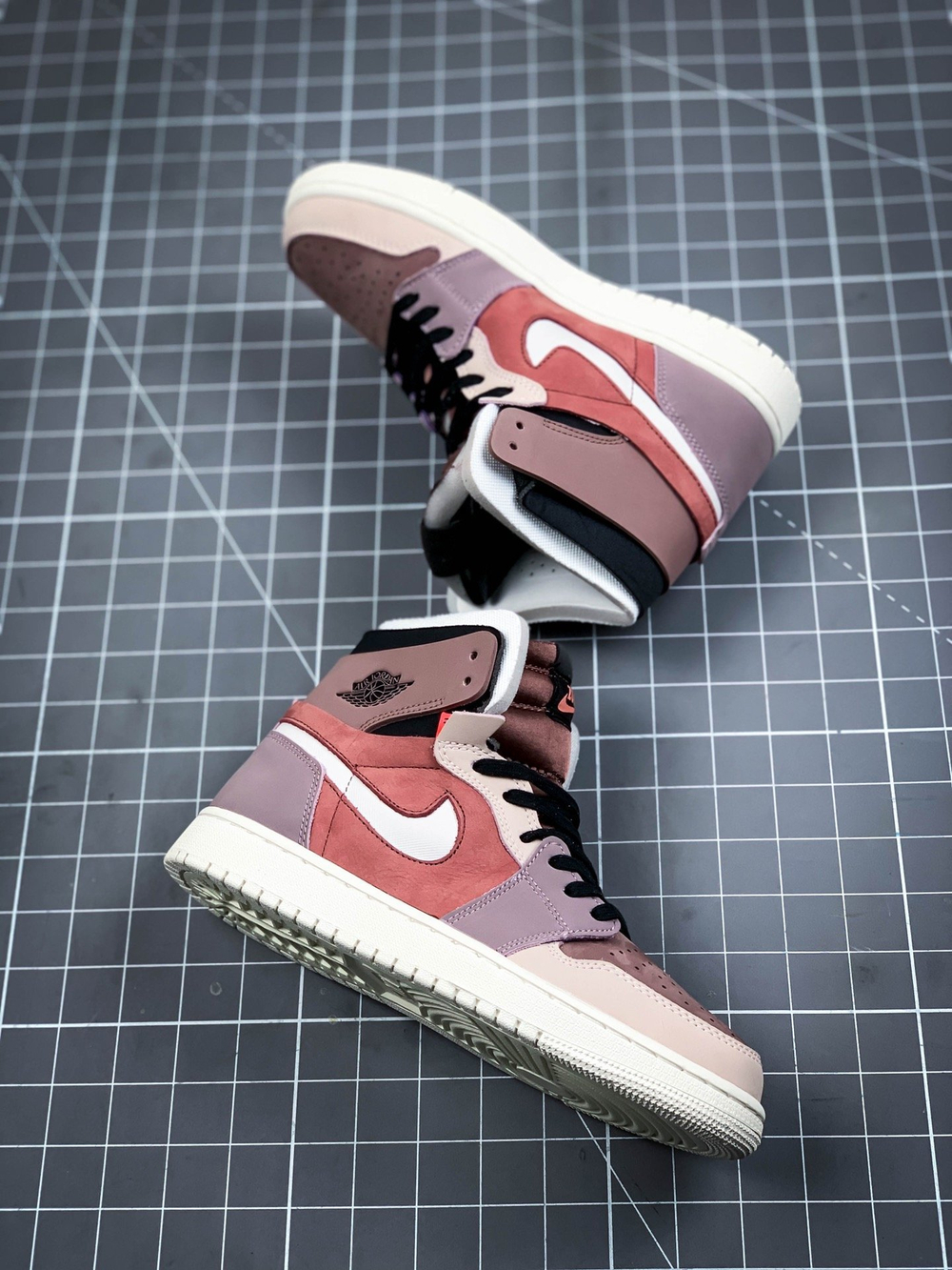 AIR JORDAN 1 HIGH ZOOM CANYON RUST CANYON RUST/SAIL/PURPLE SMOKE