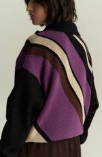 Бомбер с геометрическим узором 1’1’26