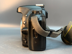 Nikon F75