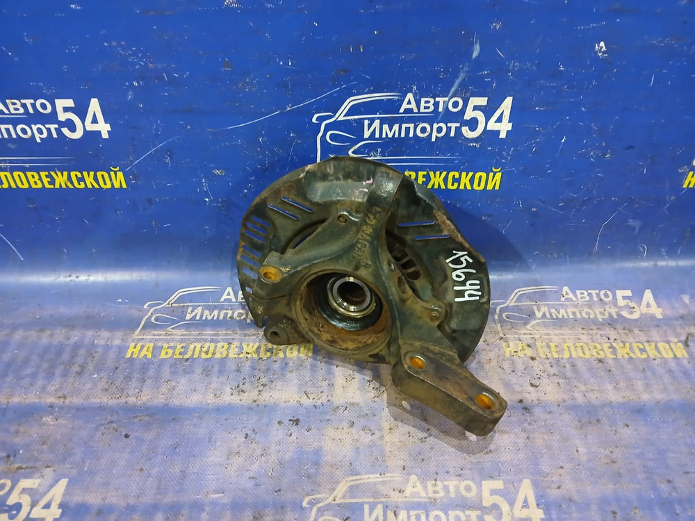 Ступица передняя правая SUBARU FORESTER 1999-2002