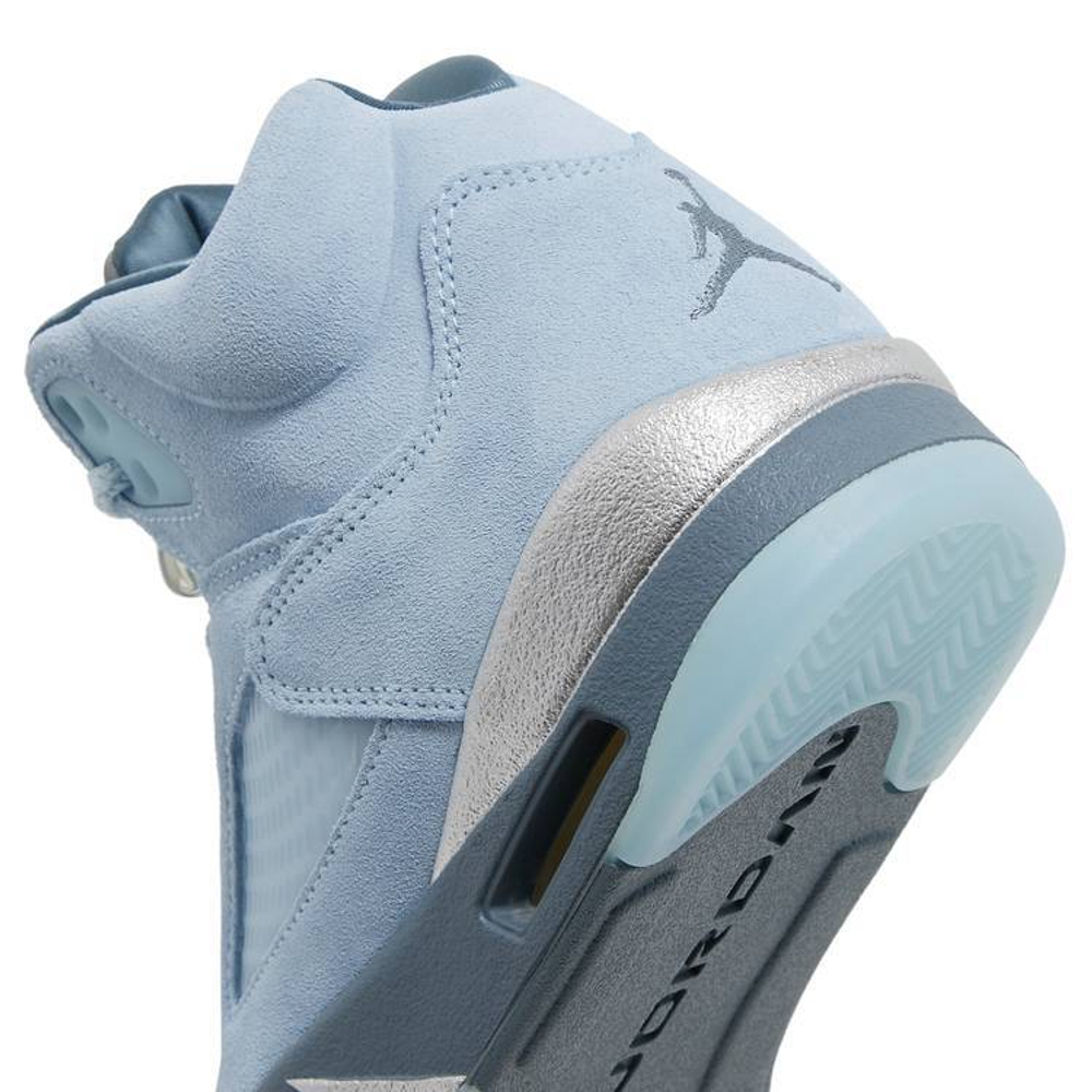 Кроссовки Jordan Air Jordan 5 Retro "Bluebird" (Женская размерная сетка)