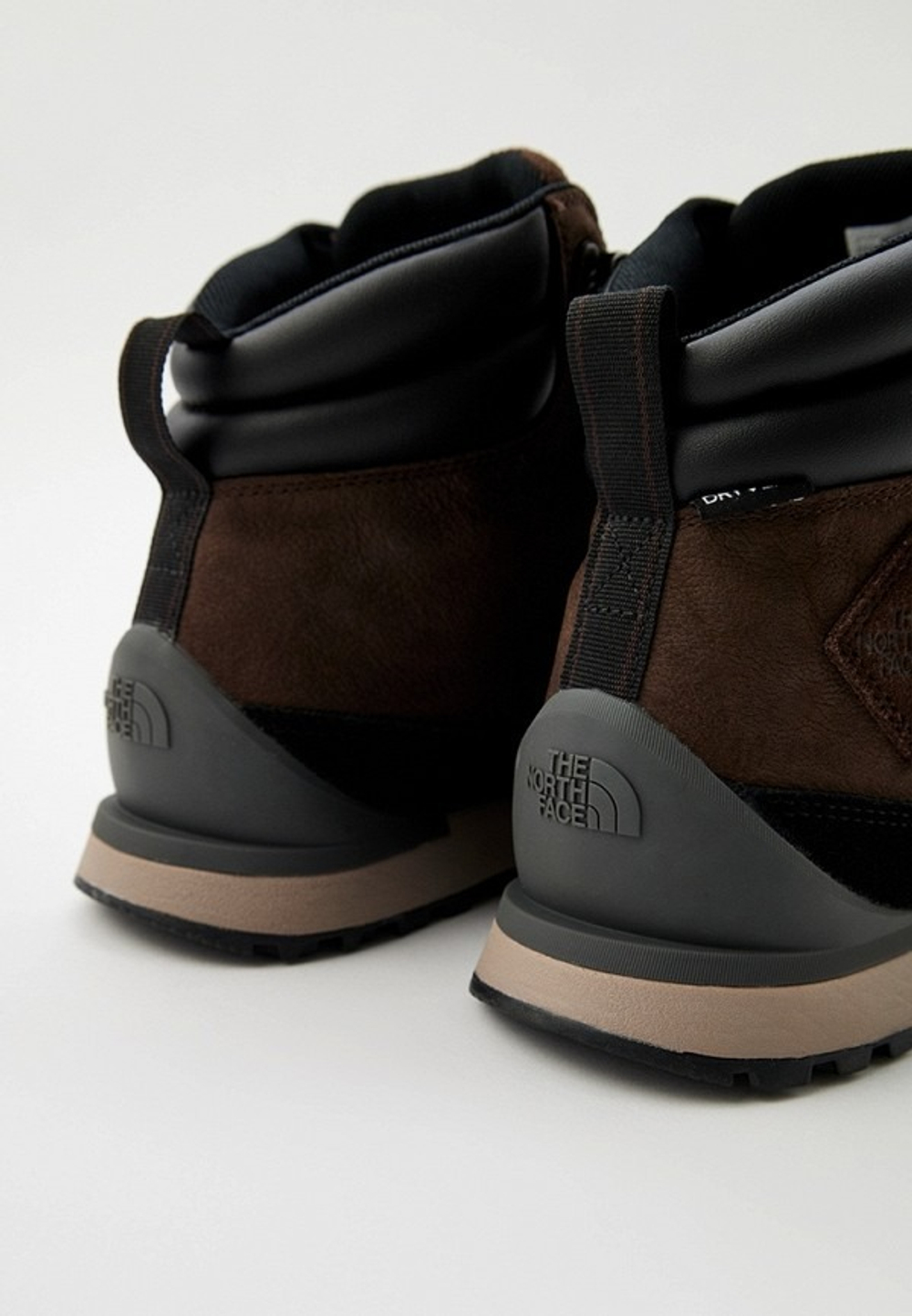 Ботинки мужские THE NORTH FACE M BACK-TO-BERKELEY IV LEATHER WP