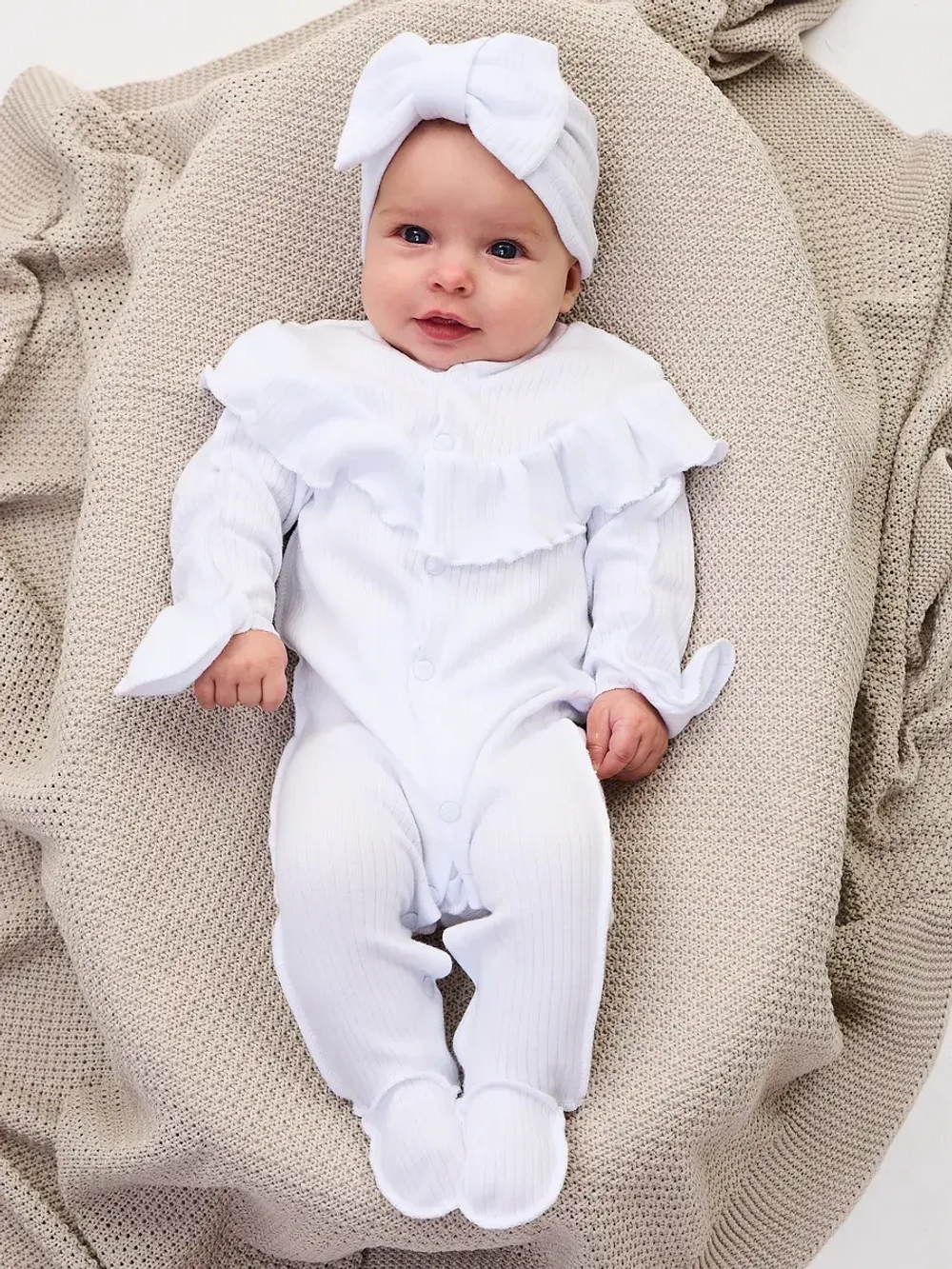 Комбинезон на выписку для новорожденного