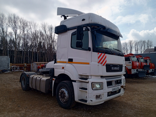 КамАЗ 5490 4x2 Седельный тягач 5490-S5 (Дизельный, 12,0 л, 401 л.с., МТ)