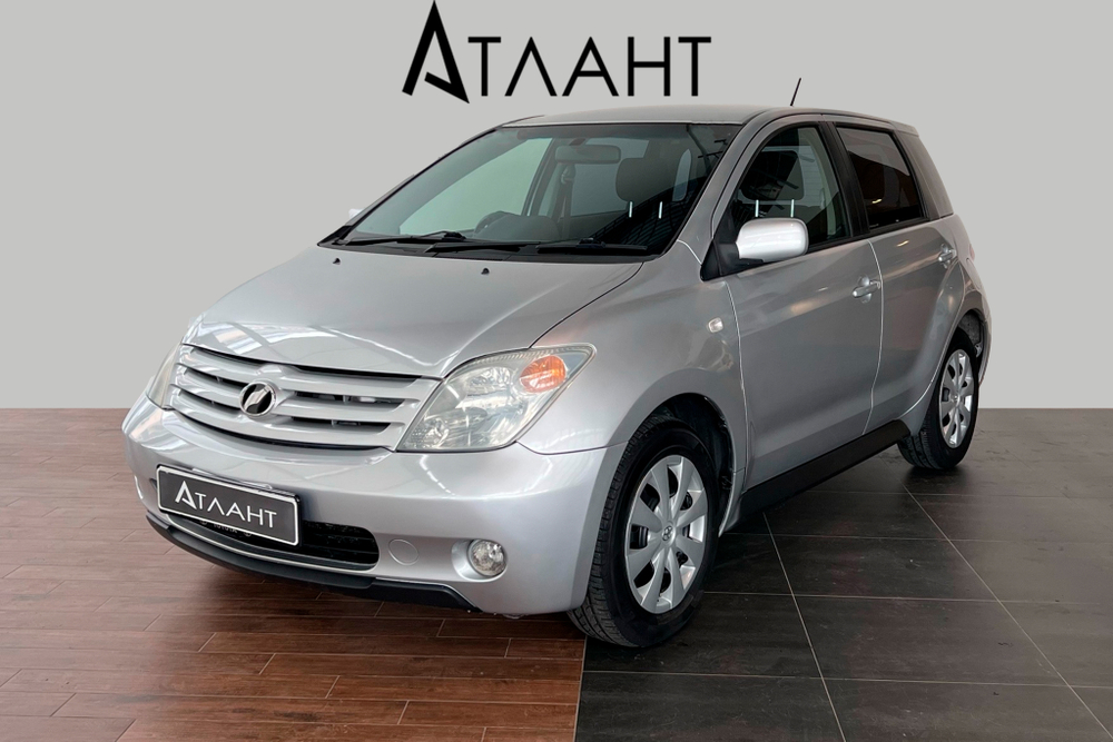 Toyota ist, 2004 год