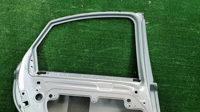 Дверь задняя левая Volvo S40 2 (2004-2012)