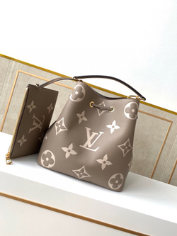 Louis Vuitton NeoNoe MM