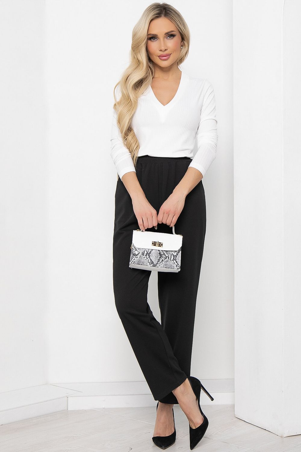 Брюки "Ритм жизни" (черные) Б8553 LT Collection