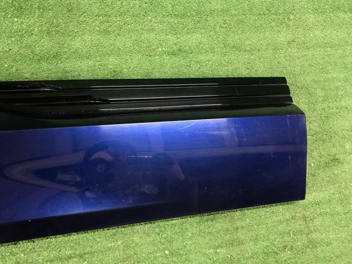 Накладка двери задняя правая Audi E-tron (18-23)