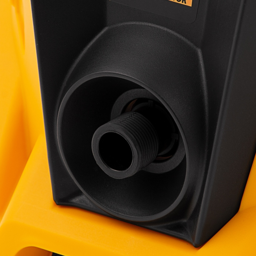 Моечная машина высокого давления R-210iD, 2600 Вт, 210 бар, 8.0 л/мин, асинхронный двигатель, барабан Denzel