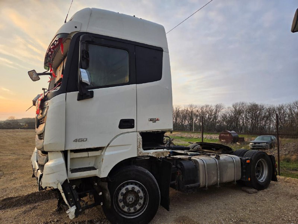 Foton AUMAN 4x2 Седельный тягач EST A 1846 AMT (Дизельный, 11,8 л, АТ, 470 л.с.)
