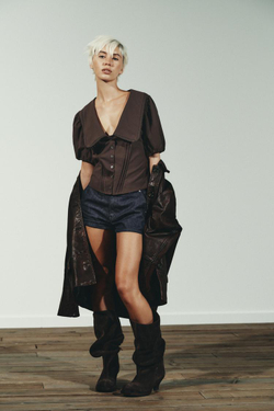 ZARA ТОП С БОЛЬШИМ ОТЛОЖНЫМ ВОРОТНИКОМ И ОБЪЕМНЫМИ РУКАВАМИ, КОРИЧНЕВЫЙ