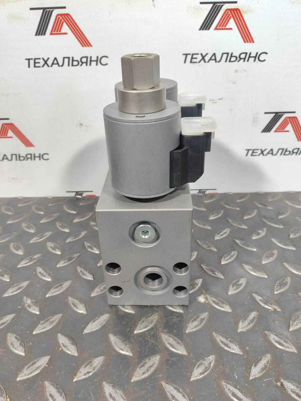 Клапан гидравлический 15178683