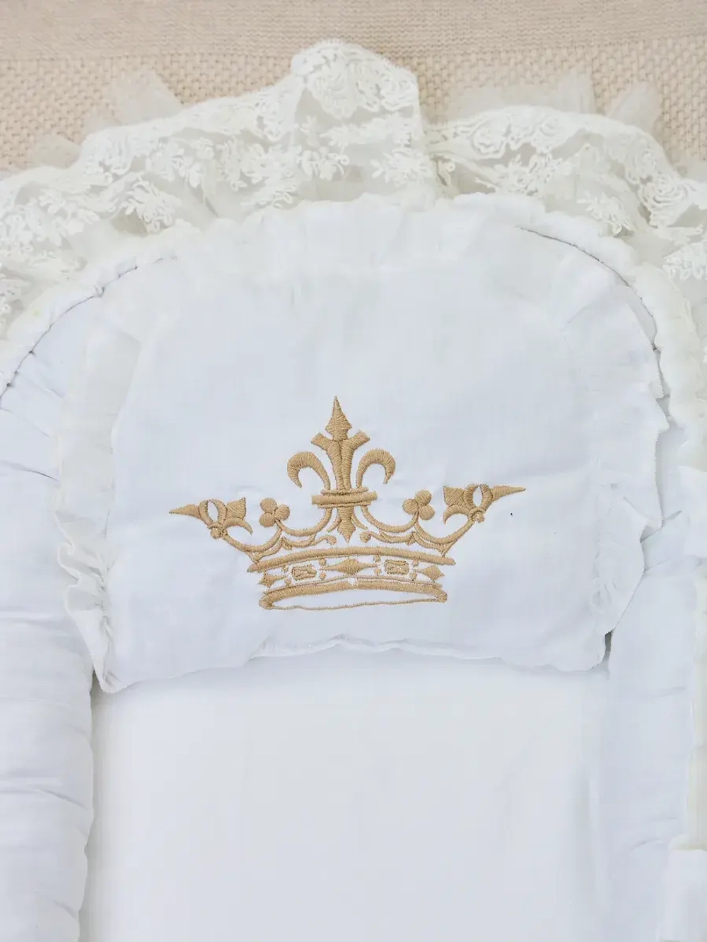 Кокон для новорожденного