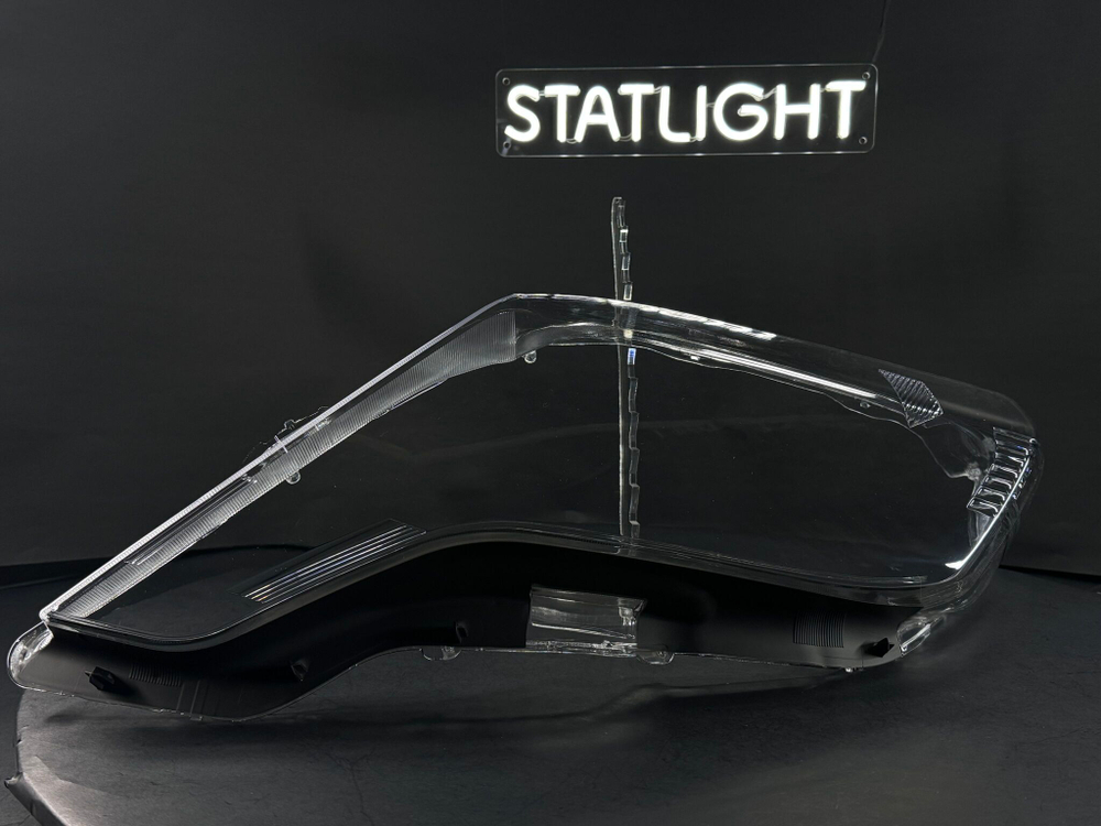 Левое стекло фары Toyota Prado 150 2013-2017