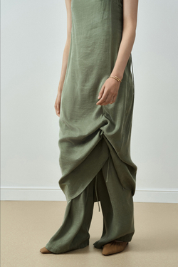 Платье миди на бретельках Deform / Деформация