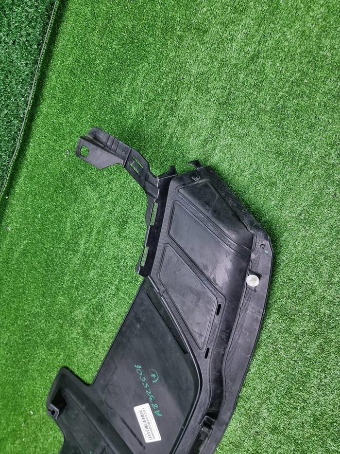 Кожух замка капота Porsche Cayenne 3 PO536 (17-23)