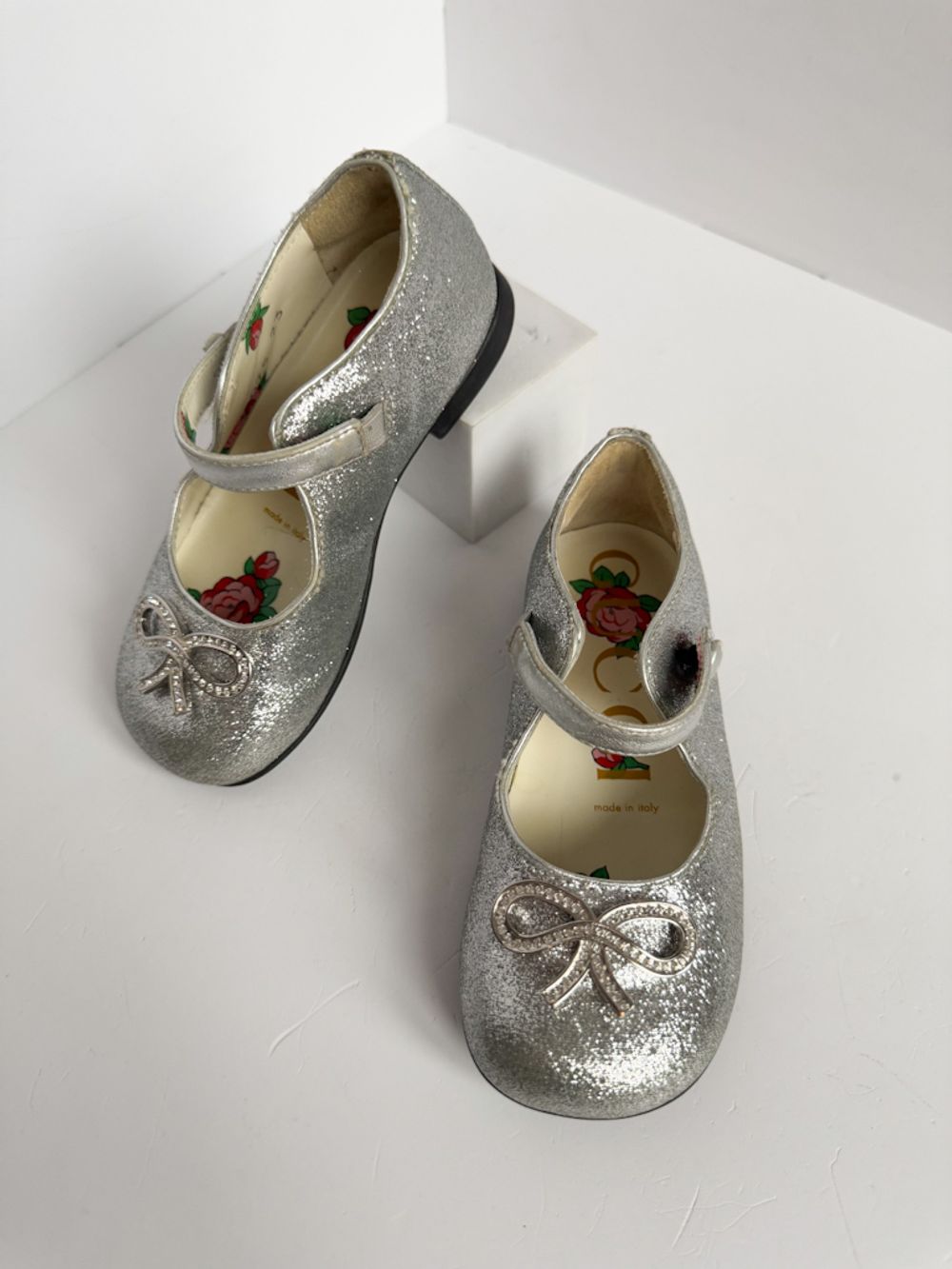 Кожаные туфли Gucci, 23