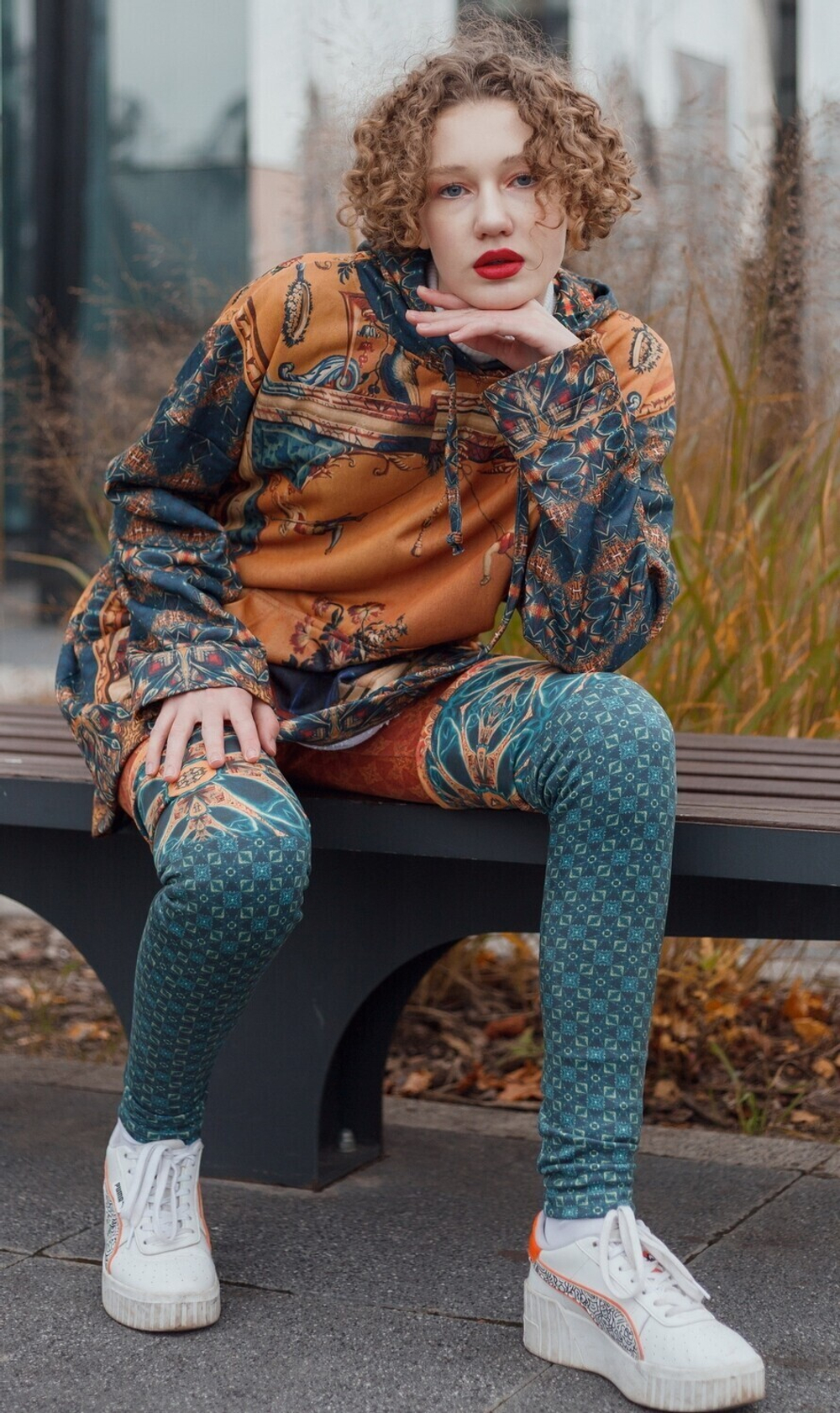 Худи "Гротеск с музыкантами", по мотивам фламандской шпалеры 17 века