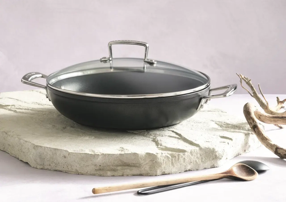 Le Creuset Сковорода PRO с антипригарным покрытием 26см с крышкой