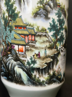 Ваза в китайском стиле