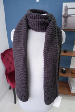 Шарф вязаный