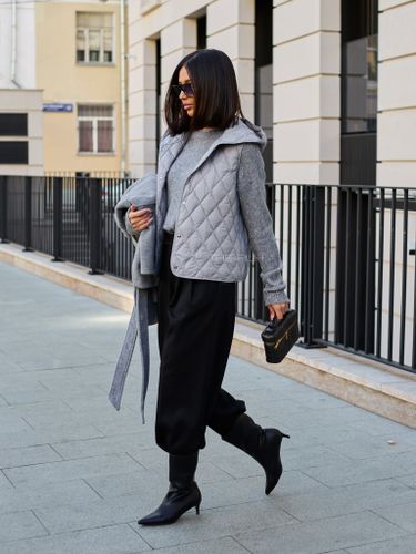 Серое шерстяное пальто с утепленным жилетом