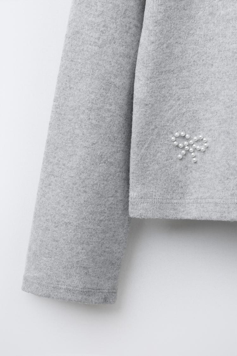 ZARA ЛОНГСЛИВ SOFT TOUCH С БАНТАМИ И БУСИНАМИ, ЖЕМЧУЖНО-СЕРЫЙ