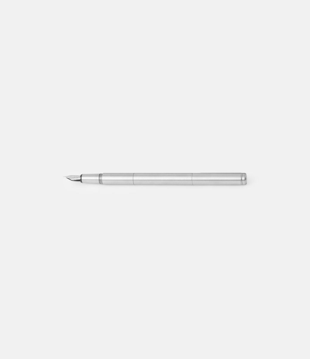 Inventery Pocket Fountain Pen Steel — карманная перьевая ручка