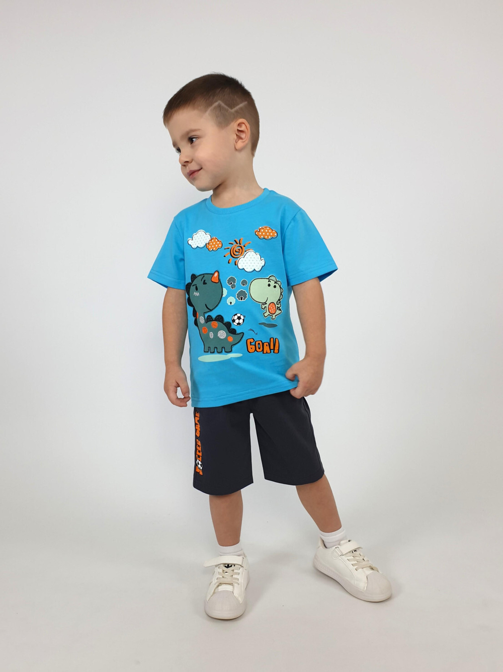 01-137-2 Комплект фуфайка+шорты для мальчика Luneva