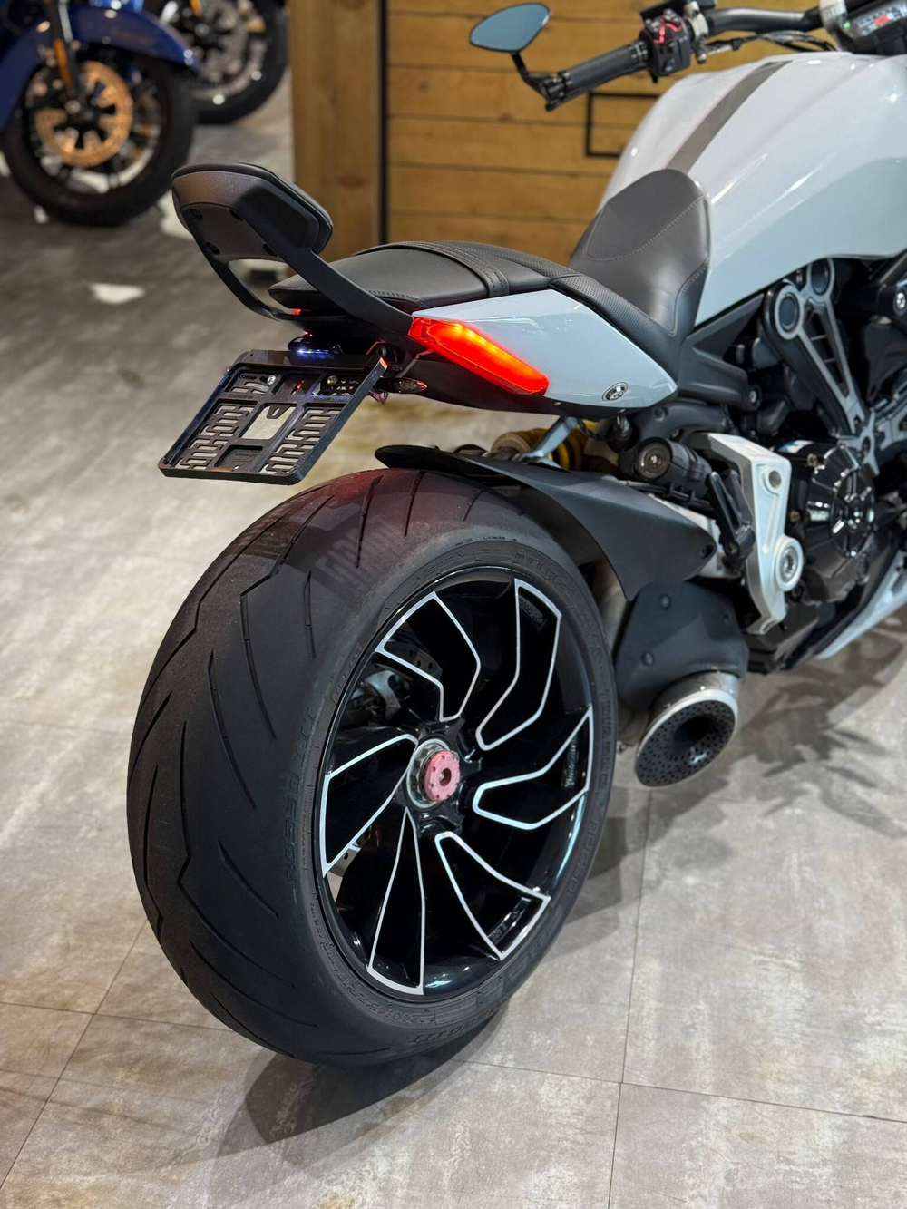 DUCATI XDIAVEL S 2018