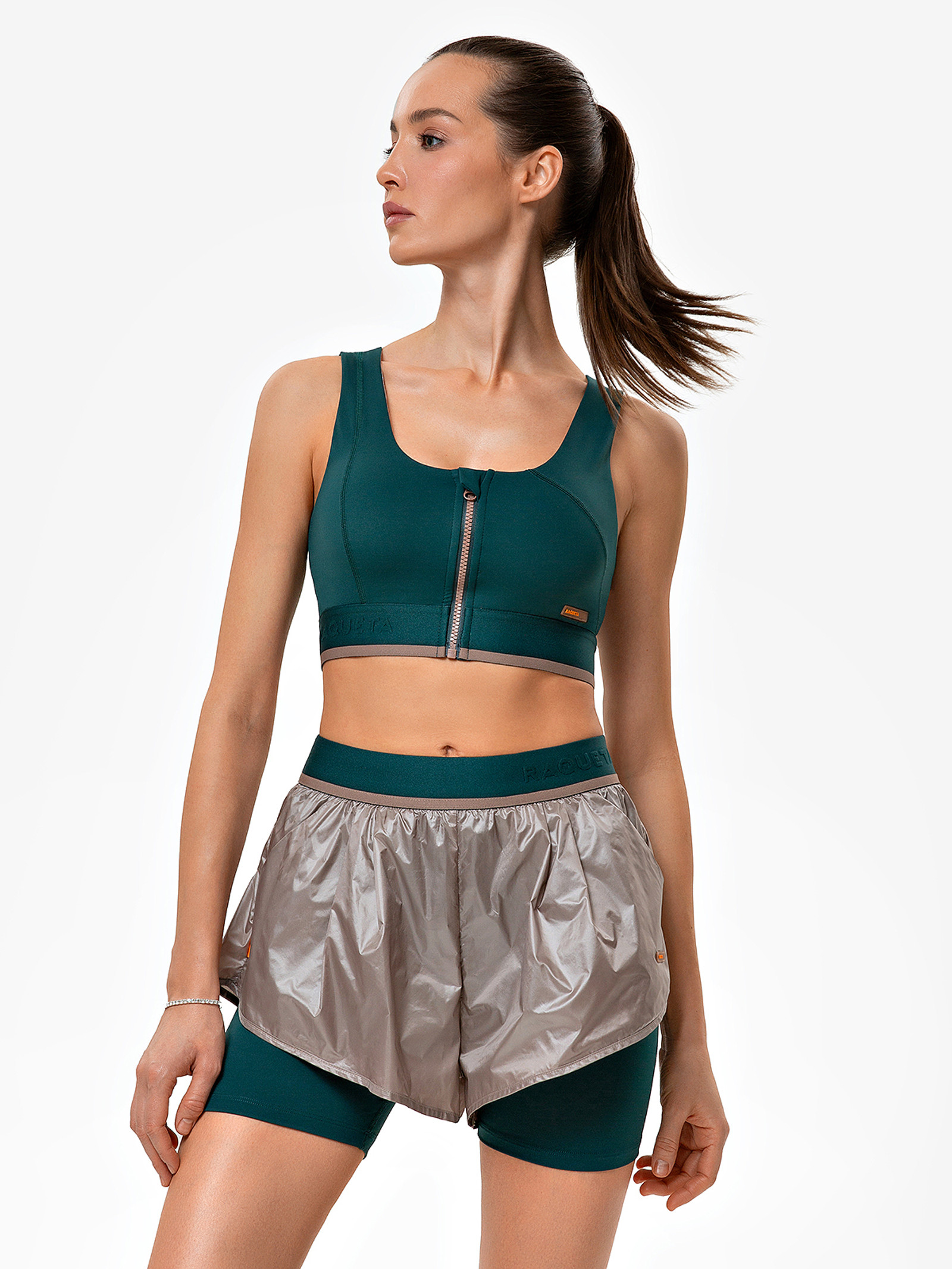 Шорты Ukko, Café con leche