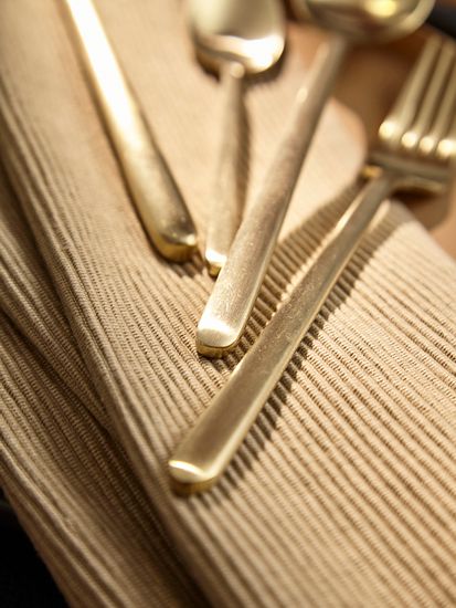 Набор столовых приборов pure, золотистые матовые, 16 пред.