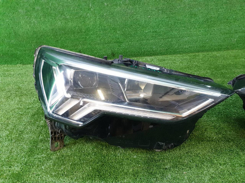 Фара Комплект фар Audi Q3 2 (2018-н.в.) LED
