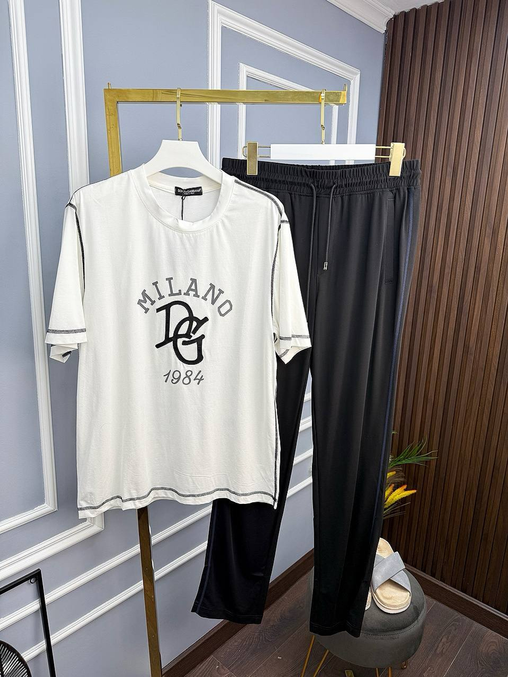 Костюм Dolce Gabbana