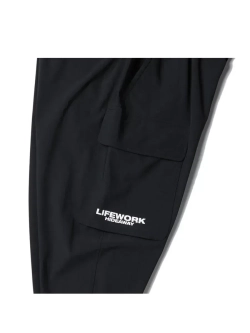 Брюки-карго с сетчатым карманом