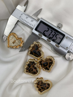 Пуговицы сердце леопардовые в золотистом обрамлении