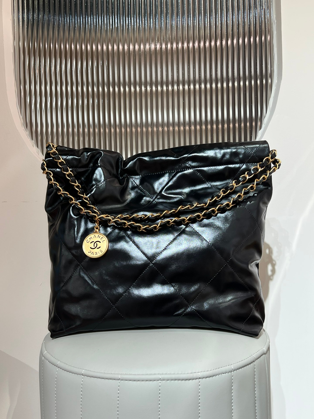 Chanel 22 Small Handbag
