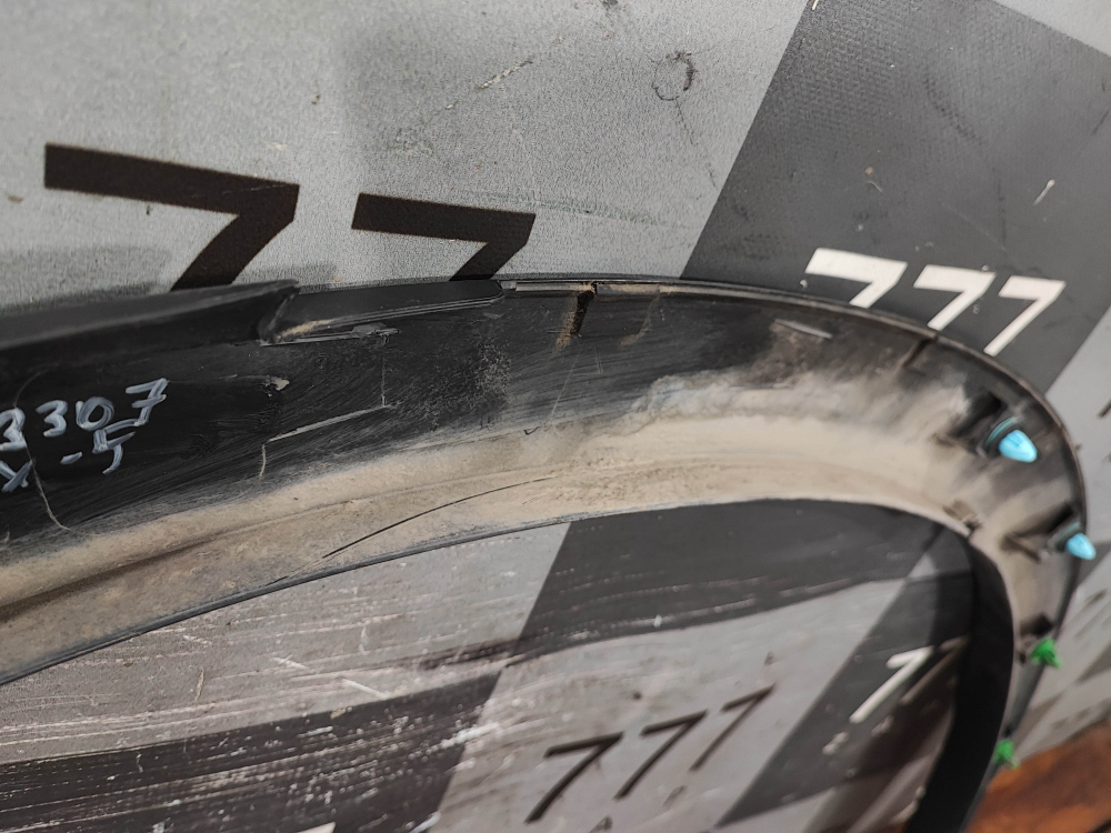 Накладка крыла заднего правого Mazda CX-5 2 (KF) 17-нв Б/У Оригинал KB7W51W51