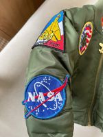 Новый бомбер Up and Away, 74