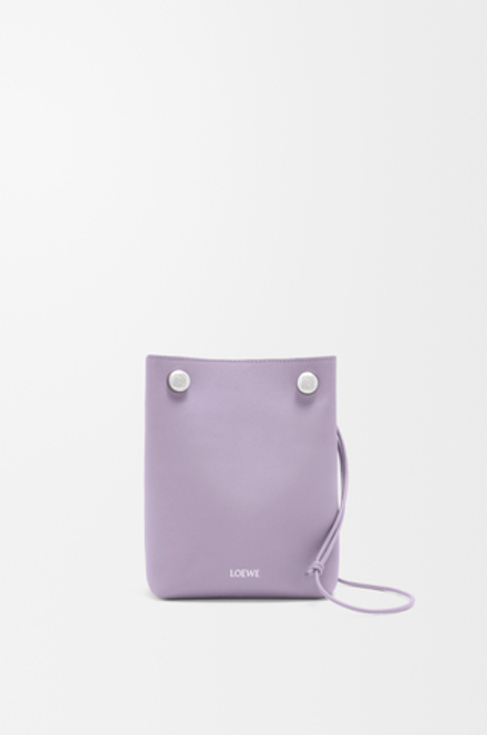 Loewe Сумка-мешок Pebble из гладкой телячьей кожи, сиреневый
