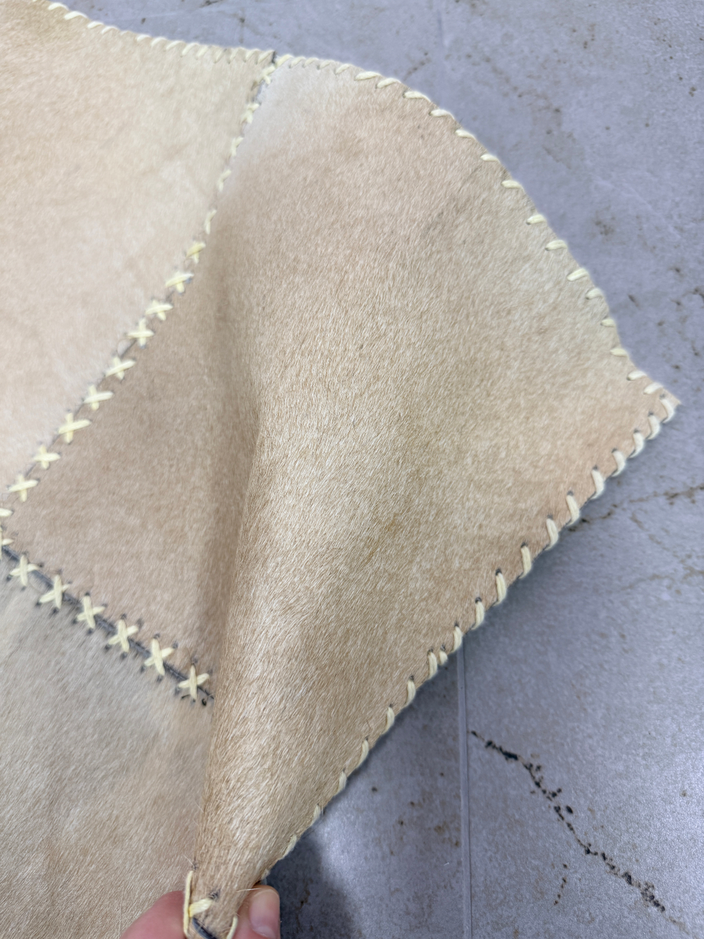 Ковер овальный натуральный Телячья шкура , 150х100