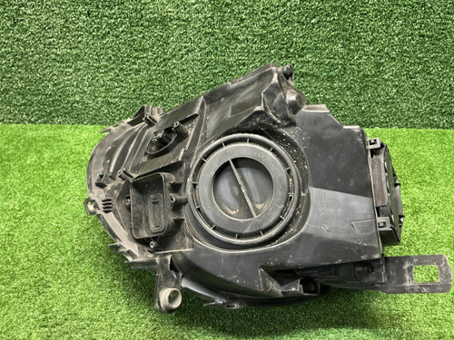 Фара правая Mini Hatch R56 (2010-2013) ксенон