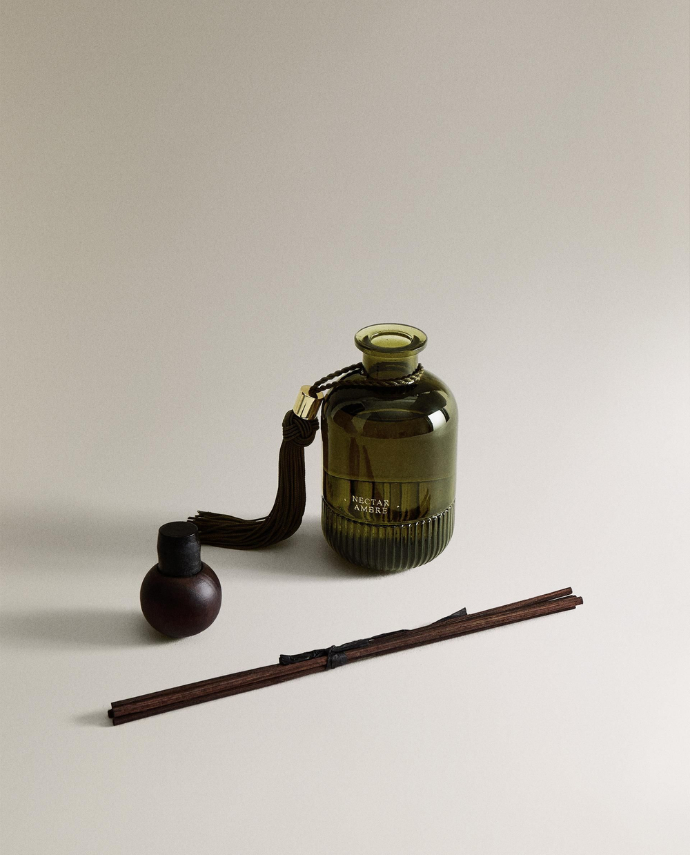 Zara Home - Освежитель воздуха mikado nectar ambr , 190 мл