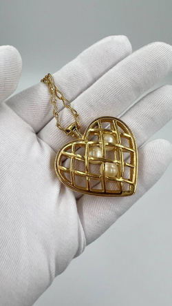 Кулон Сердце с «жемчугом» Avon