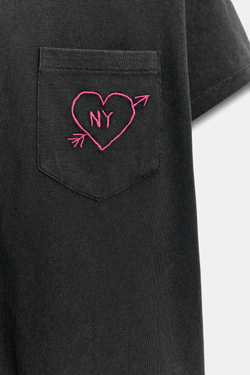 ZARA ФУТБОЛКА С ЭФФЕКТОМ ПОТЕРТОСТИ И КАРМАНОМ, АНТРАЦИТОВО-СЕРЫЙ