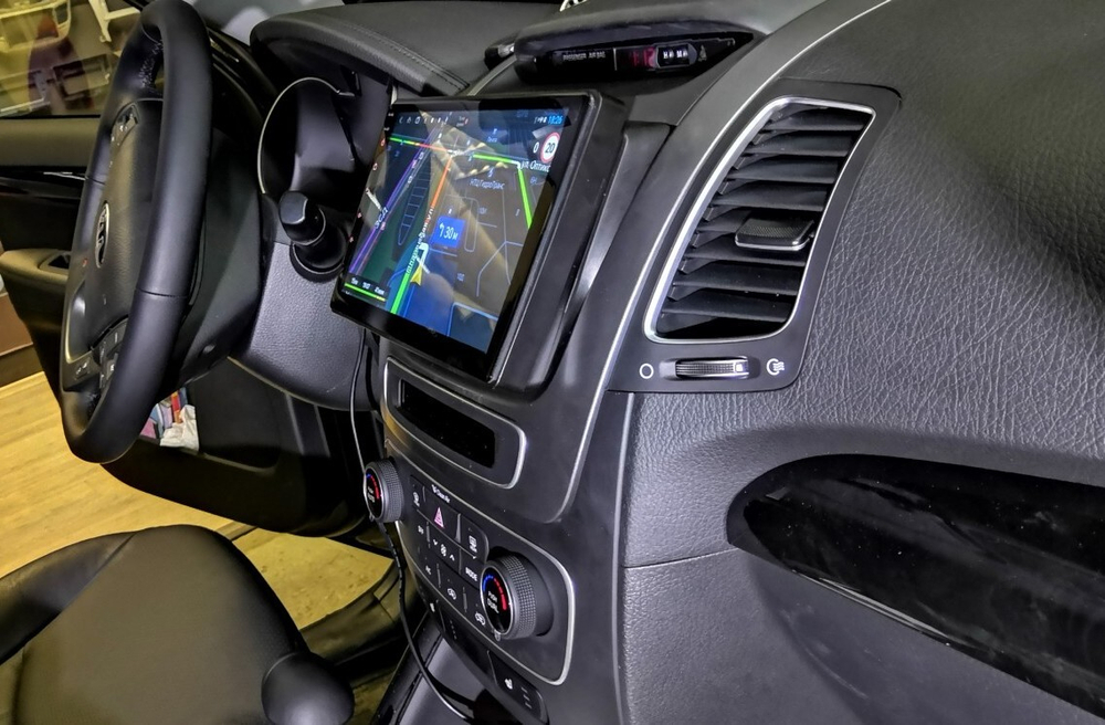 Магнитола для KIA Sorento 2 XM 2012-2020 с экраном климата снизу (рамка накладка) - Roximo RI-2301 Android 12, ТОП процессор, 8/128Гб, SIM-слот