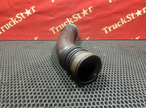 Патрубок интеркулера