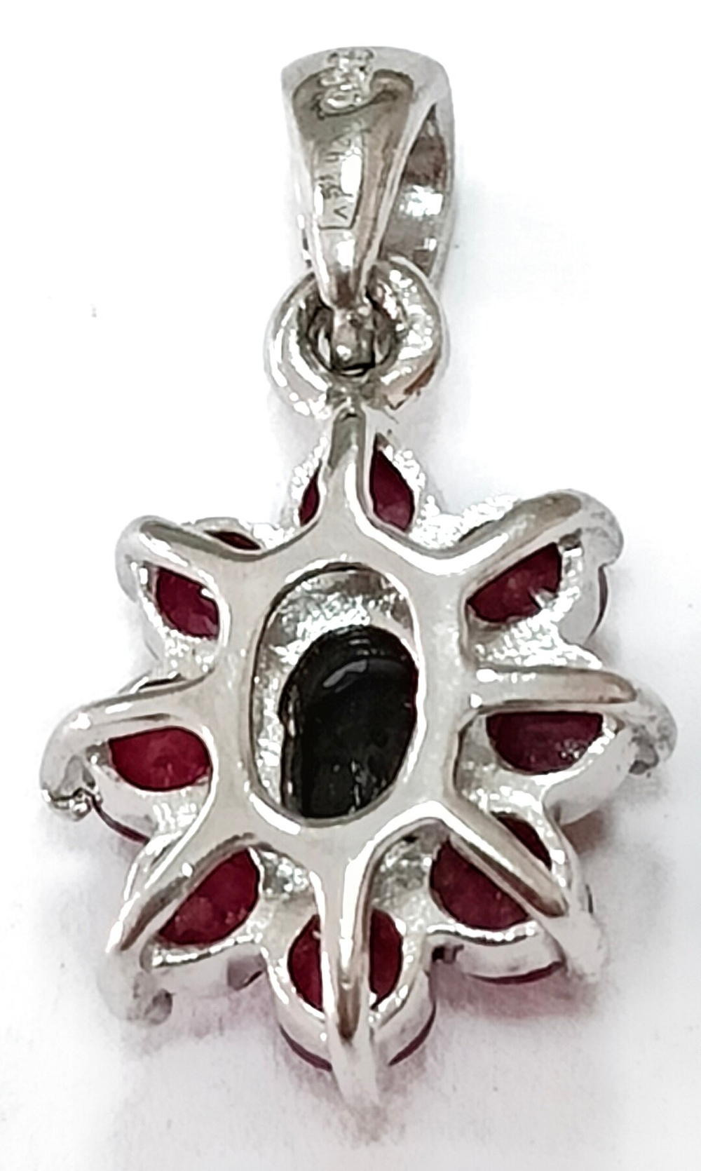 Ювелирная подвеска из серебра,вставка рубин,сапфир