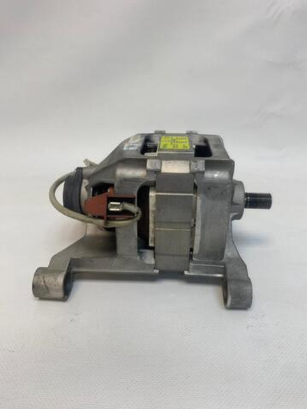 181 Двигатель стиральной машины Indesit 160024868.00 б/у - 6 контактов